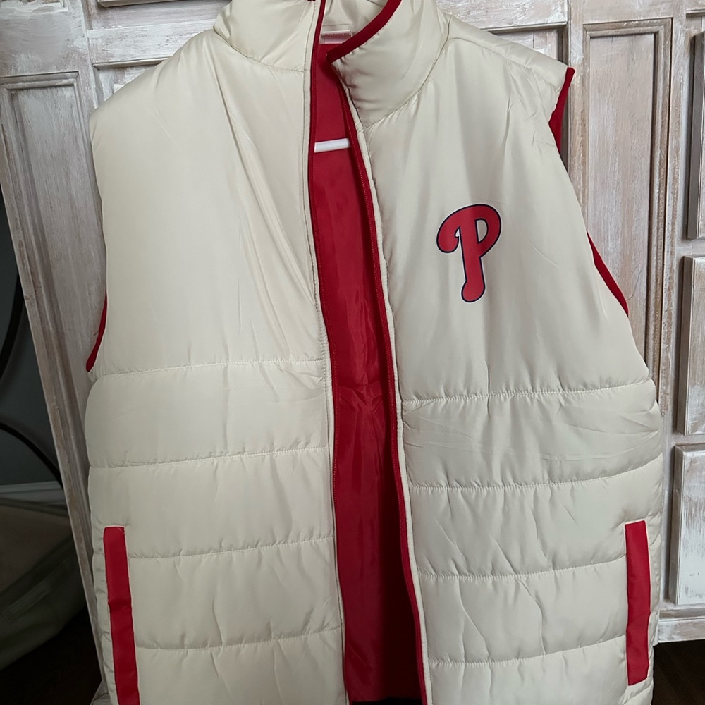 Women’s Phillies Cream and Red Puffer Vest